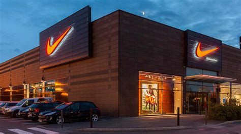 Nike Stores in France. Nike.com DE